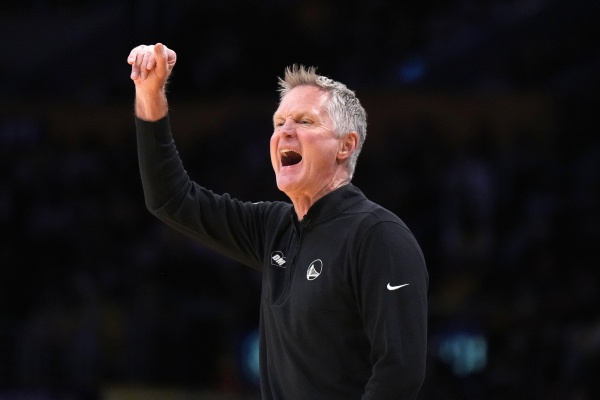 60岁生日快乐!科尔的传奇之路:从冠军射手到勇士王朝奠基者 60岁生日快乐!科尔的传奇之路:从冠军射手到勇士王朝奠基者